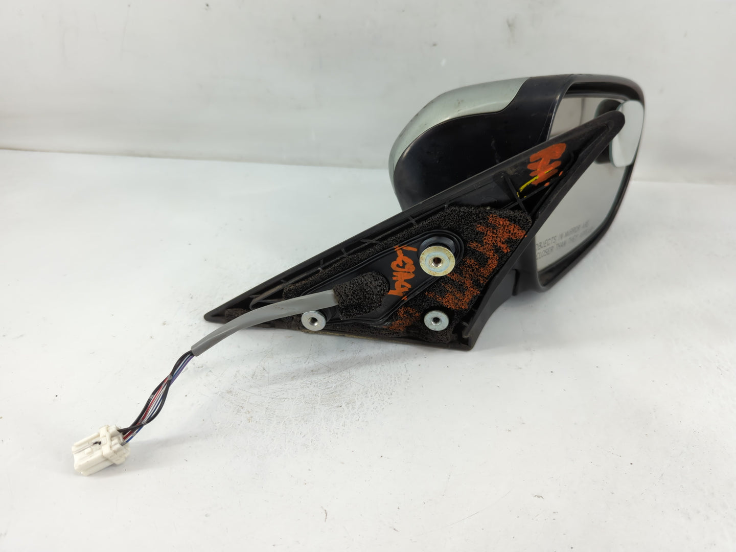 2005-2009 Subaru Legacy Passenger Side View Mirror - Right Door Mirror OEM Used - Oemusedautoparts1.com