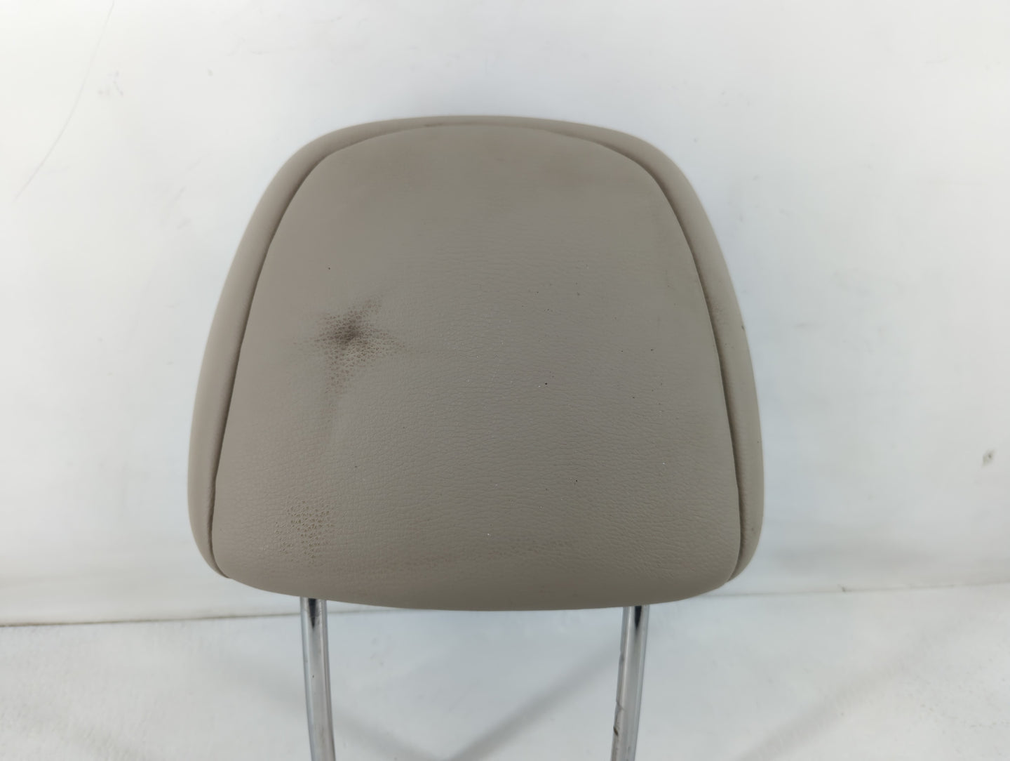 2006-2009 Subaru Legacy Headrest Head Rest Front Driver Passenger Seat Fits Fits 2006 2007 2008 2009 OEM Used Auto Parts - O