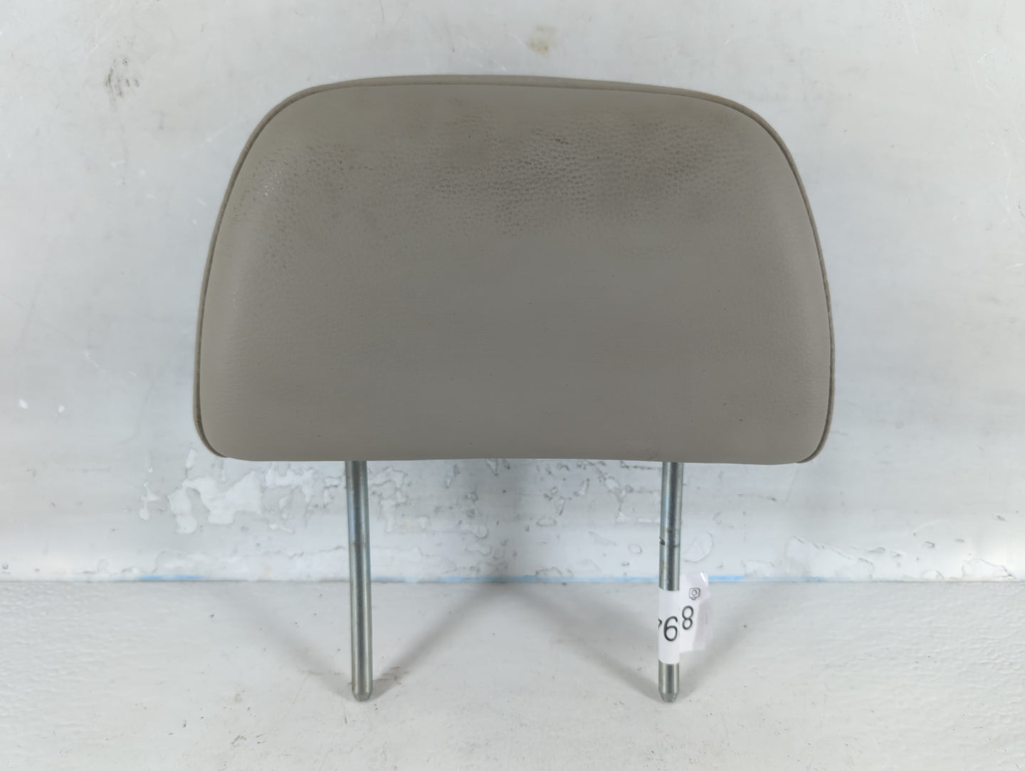2006-2009 Subaru Legacy Headrest Head Rest Front Driver Passenger Seat Fits Fits 2006 2007 2008 2009 OEM Used Auto Parts - O