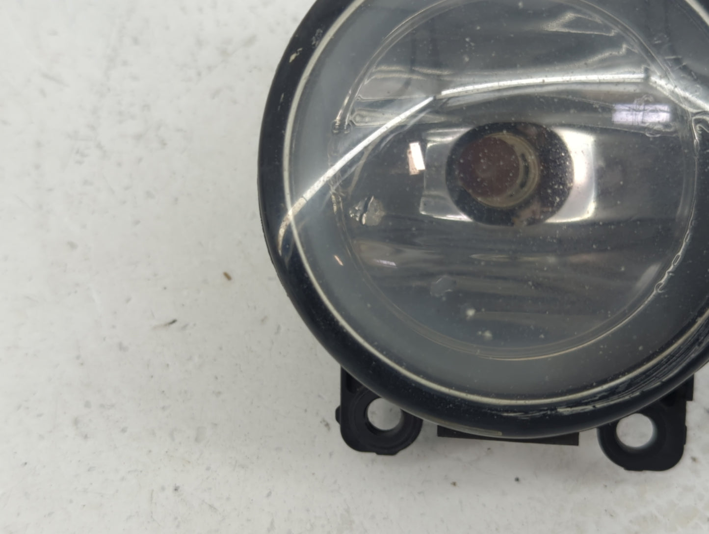 2009-2012 Suzuki Equator Driver Left Oem Fog Light Lamp - Oemusedautoparts1.com