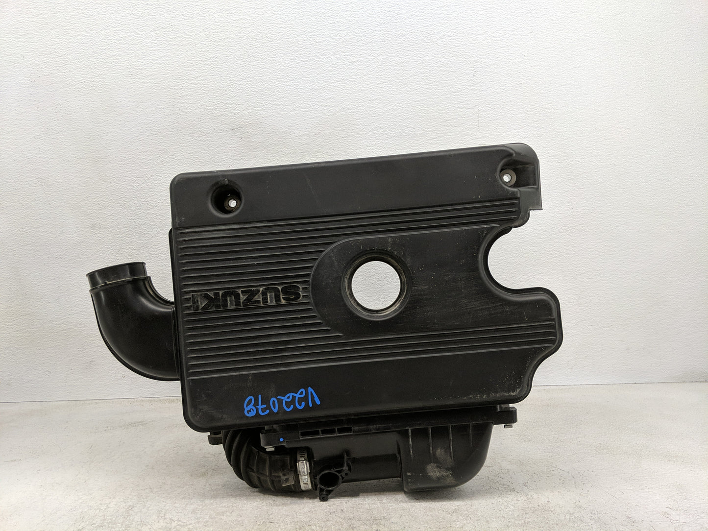 2009 Suzuki Sx4 Engine Cover - Oemusedautoparts1.com