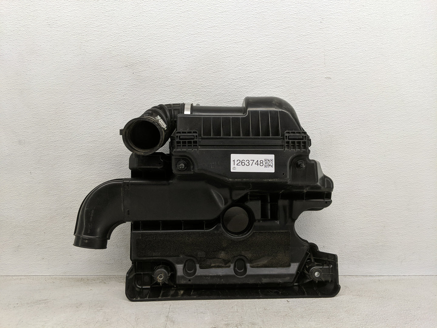2009 Suzuki Sx4 Engine Cover - Oemusedautoparts1.com