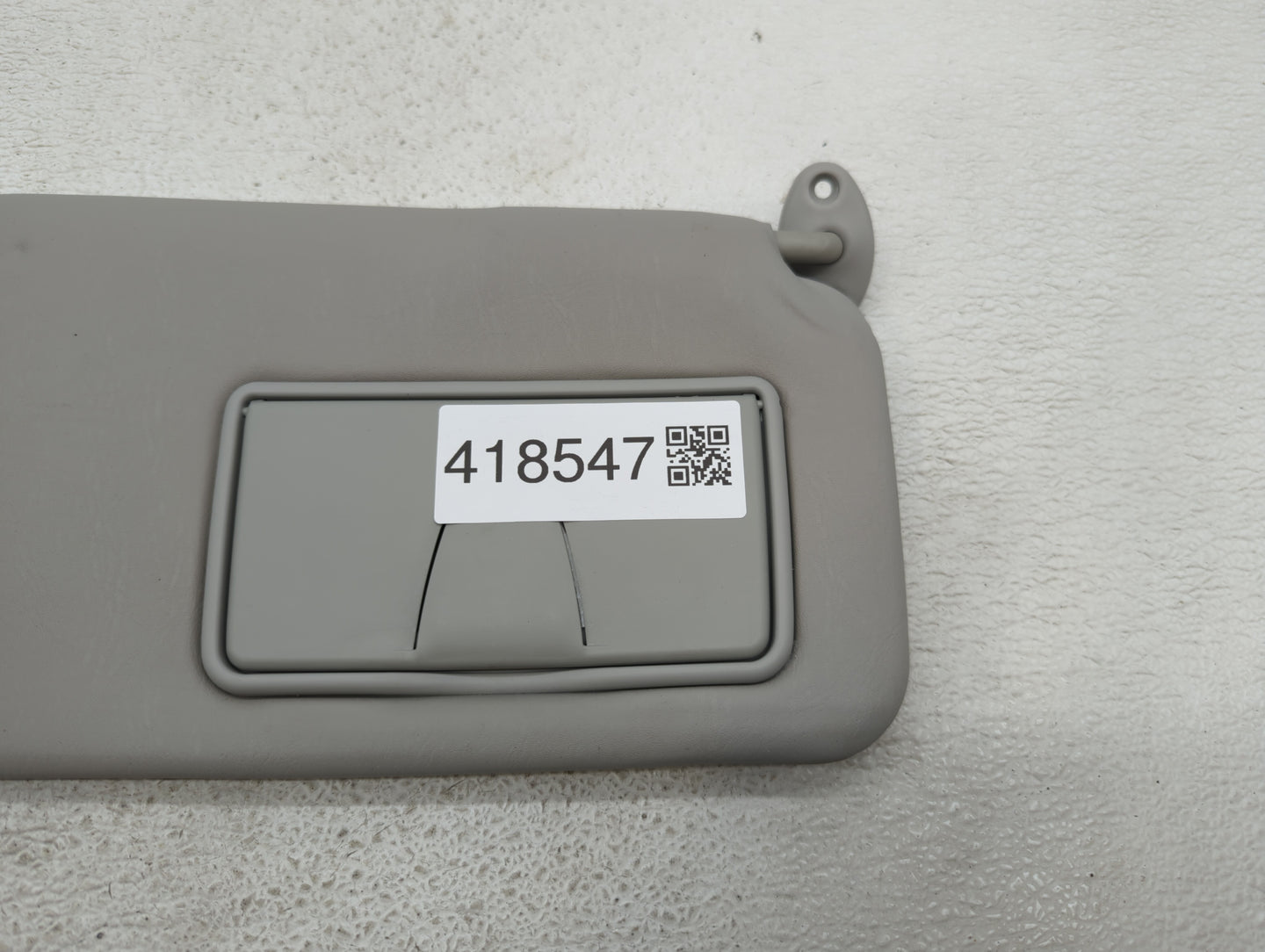 2009 Suzuki Sx4 Sun Visor Shade Replacement Passenger Right Mirror Fits Fits 2007 2008 2010 2011 2012 2013 OEM Used Auto Par