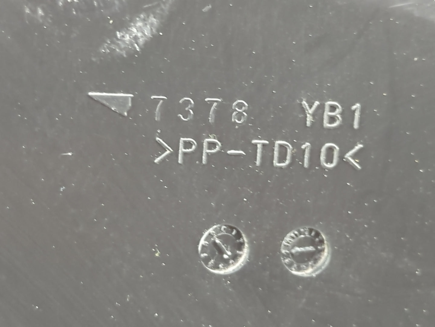 2009 Suzuki Vitara Fusebox Fuse Box Panel Relay Module P/N:PP-TD10 7378 YB1 Fits Fits 2006 2007 2008 OEM Used Auto Parts - O