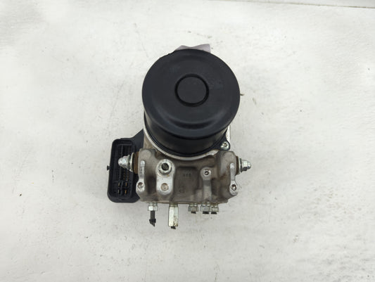 2009-2010 Toyota Avalon ABS Pump Control Module Replacement P/N:133800-8800 89541-41040, 44540-07051 Fits Fits 2009 2010 OEM Used Auto Parts