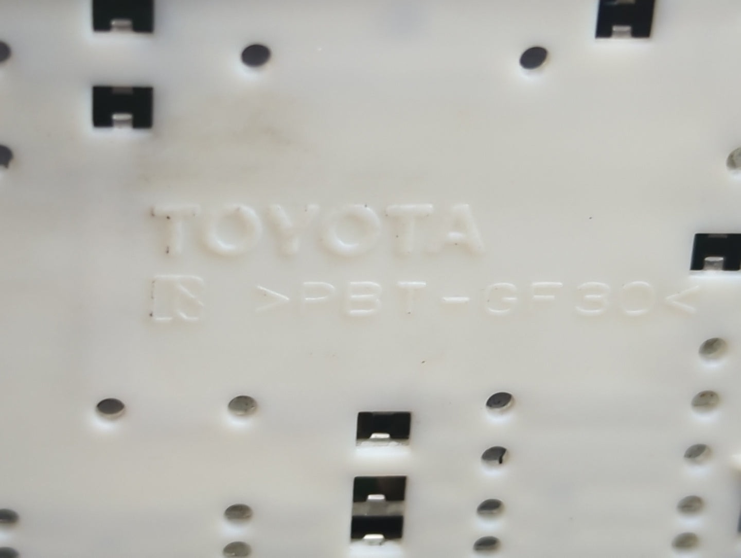 2005-2009 Toyota Avalon Master Power Window Switch Replacement Driver Side Left P/N:PBT-GF30 Fits Fits 2005 2006 2007 2008 2