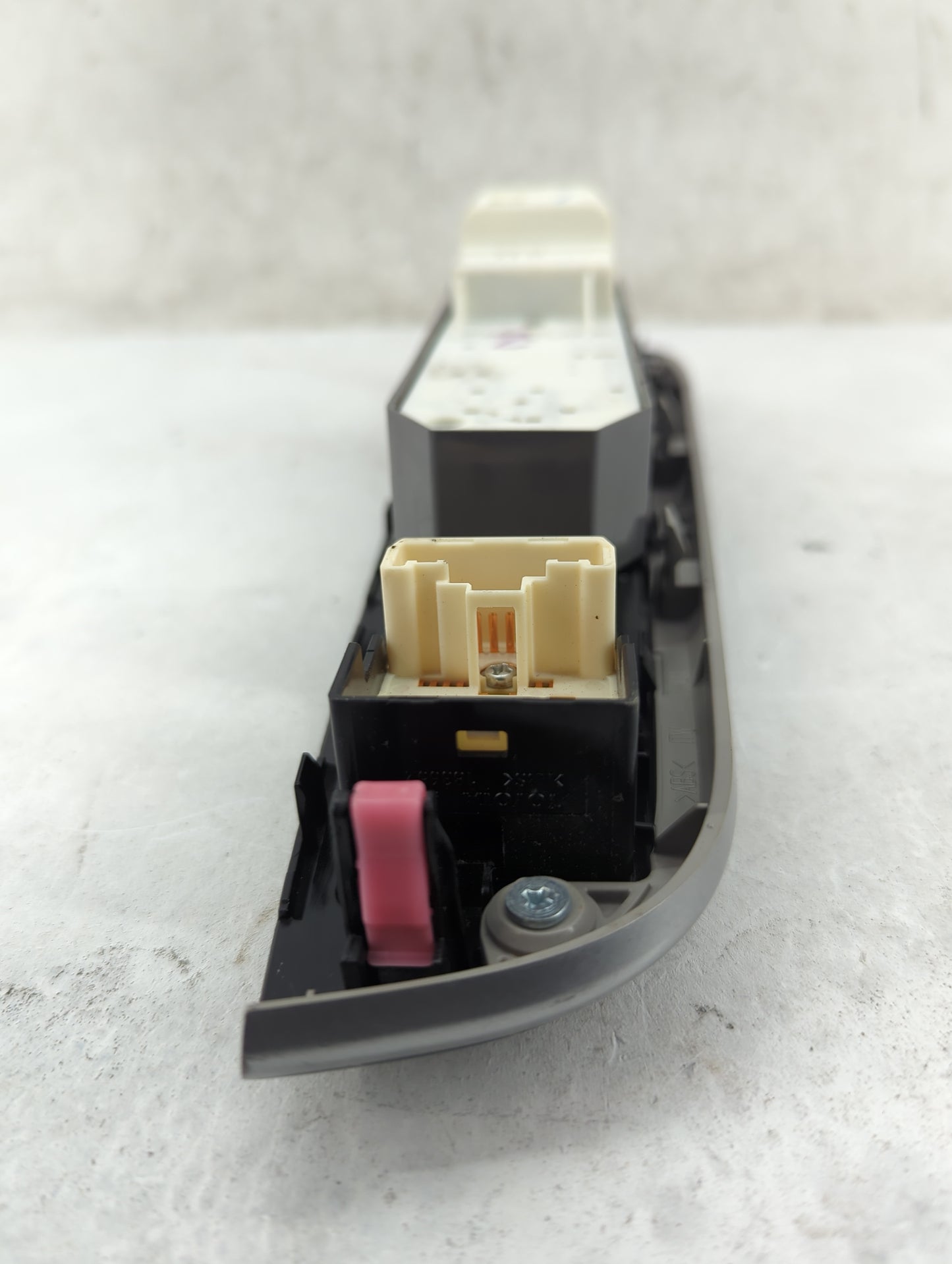 2005-2009 Toyota Avalon Master Power Window Switch Replacement Driver Side Left P/N:PBT-GF30 Fits Fits 2005 2006 2007 2008 2