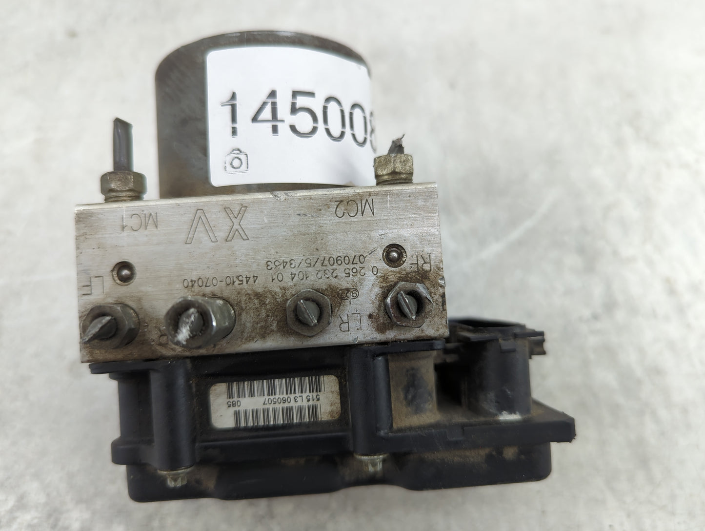2009-2010 Toyota Avalon ABS Pump Control Module Replacement P/N:0 265 800 714 Fits Fits 2009 2010 OEM Used Auto Parts - Oemu