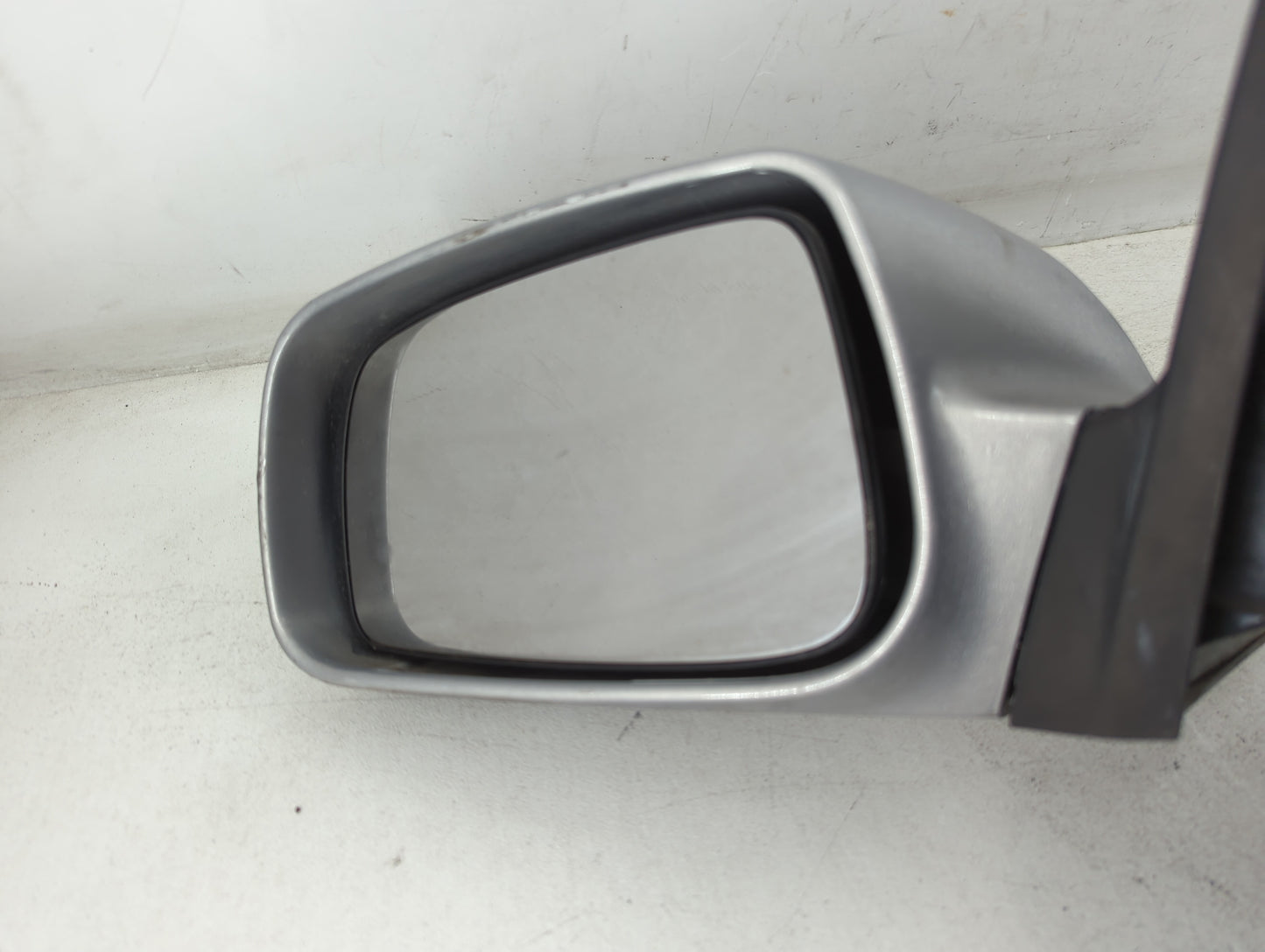 2007-2011 Toyota Camry Driver Side View Mirror - Left Door Mirror OEM Used - Oemusedautoparts1.com