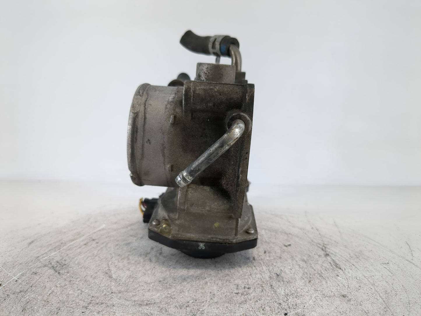 2007-2011 Toyota Camry Throttle Body P/N:22030-0H030 Fits Fits 2006 2007 2008 2009 2010 2011 2012 2013 2014 2015 OEM Used Au