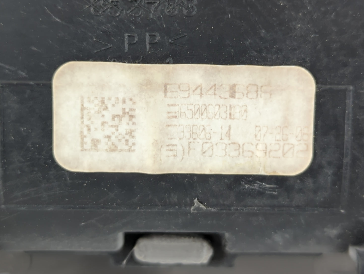 2009 Toyota Camry Overhead Roof Console - Oemusedautoparts1.com