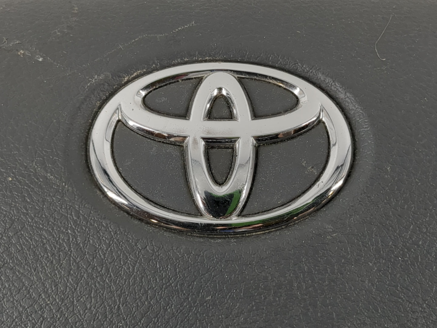 2007-2011 Toyota Camry Air Bag Driver Left Steering Wheel Mounted P/N:825776308ACD Fits Fits 2007 2008 2009 2010 2011 OEM Us