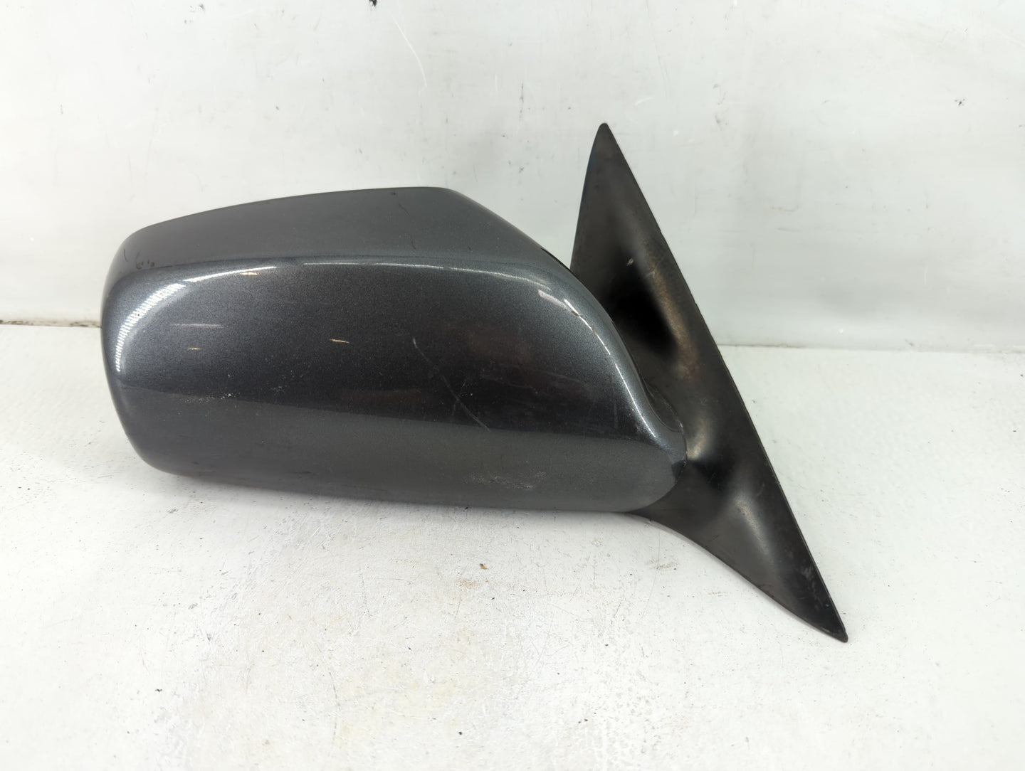2007-2011 Toyota Camry Passenger Side View Mirror - Right Door Mirror OEM Used - Oemusedautoparts1.com