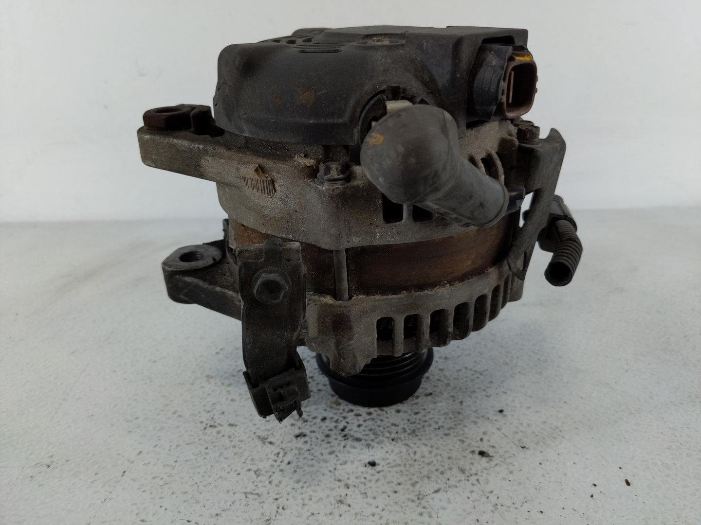 2007-2009 Toyota Camry Alternator Replacement Generator Charging Assembly Engine OEM Fits OEM Used Auto Parts - Oemusedautop