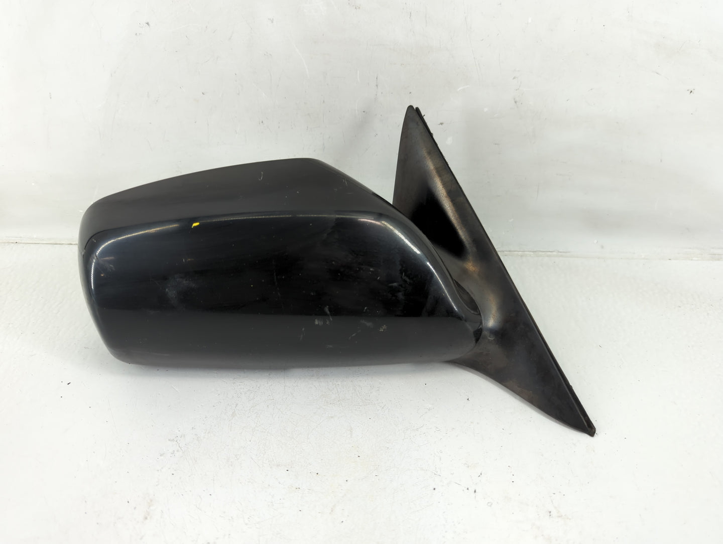 2007-2011 Toyota Camry Passenger Side View Mirror - Right Door Mirror OEM Used - Oemusedautoparts1.com