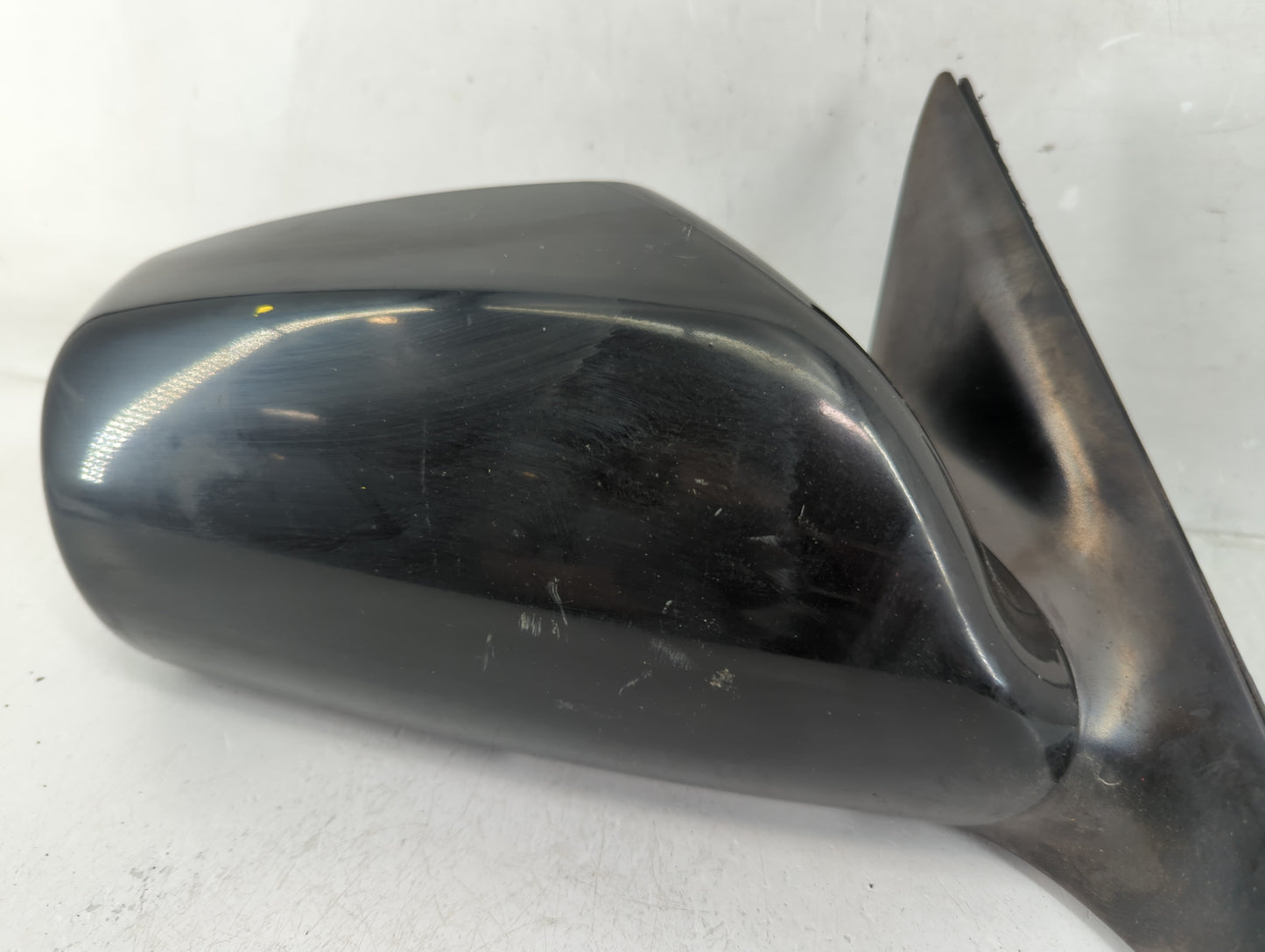 2007-2011 Toyota Camry Passenger Side View Mirror - Right Door Mirror OEM Used - Oemusedautoparts1.com