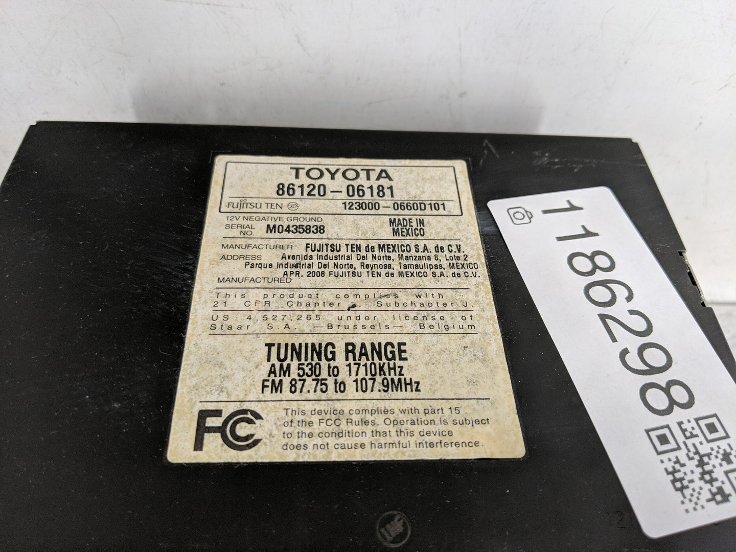 2007-2009 Toyota Camry Radio AM FM Cd Player Receiver Replacement P/N:86120-06181 Fits Fits 2007 2008 2009 OEM Used Auto Par