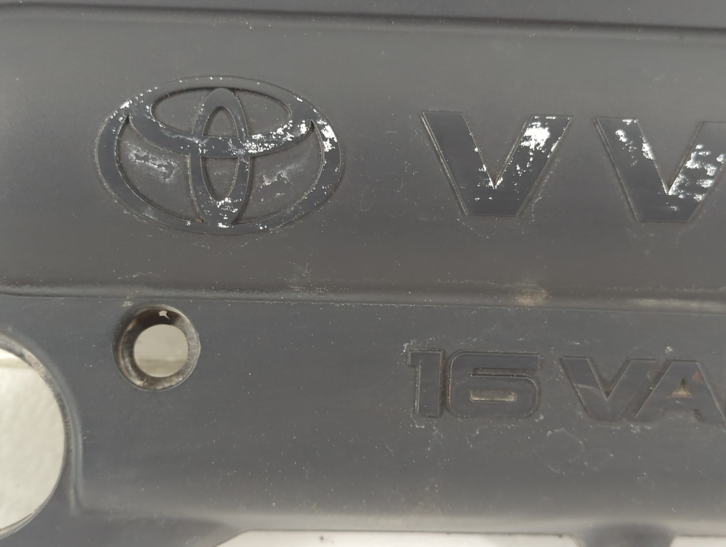 2009 Toyota Camry Engine Cover - Oemusedautoparts1.com