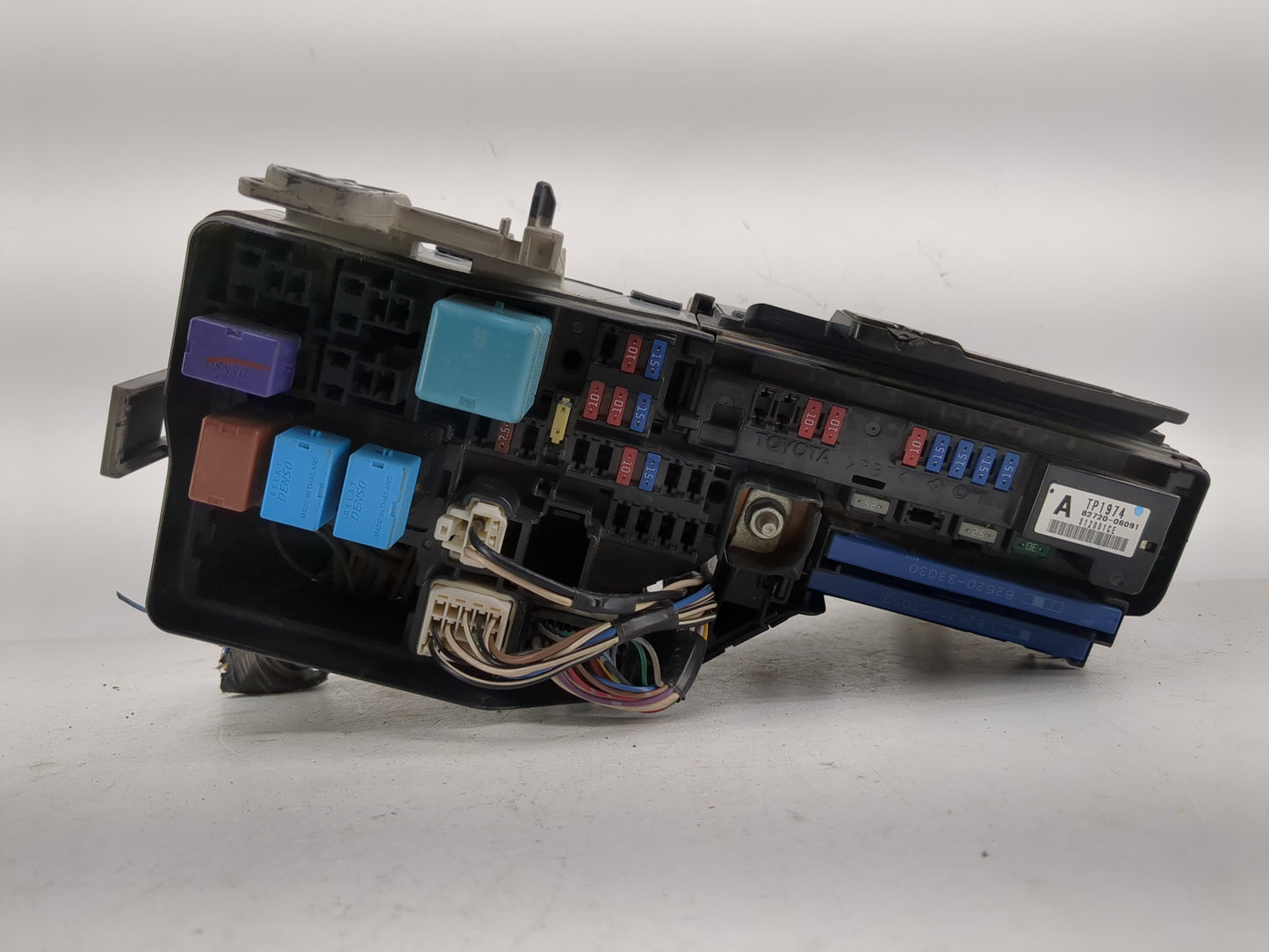 2007-2009 Toyota Camry Fusebox Fuse Box Panel Relay Module P/N:82720-06091 Fits Fits 2007 2008 2009 OEM Used Auto Parts - Oe