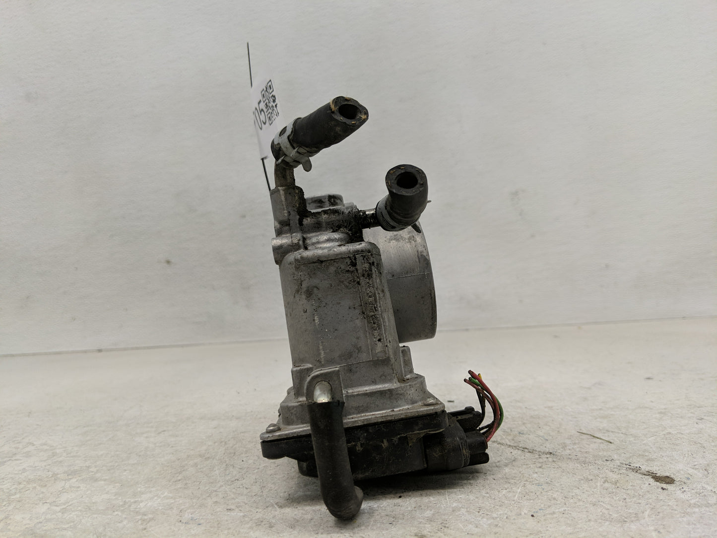 2007-2011 Toyota Camry Throttle Body P/N:22030-28070 Fits Fits 2006 2007 2008 2009 2010 2011 2012 2013 2014 2015 OEM Used Au