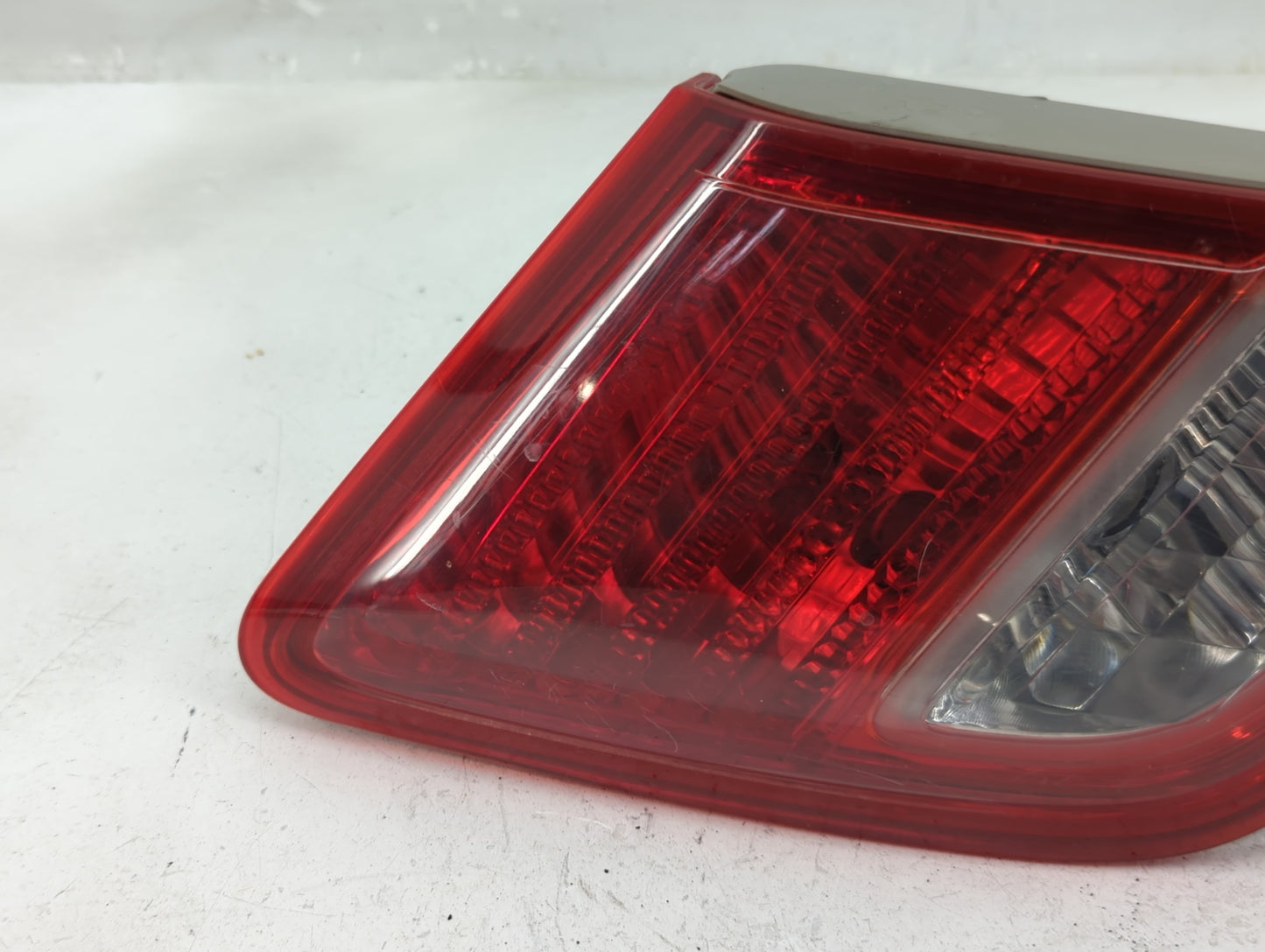 2007-2009 Toyota Camry Passenger Right Side Deck Lid Mounted Tail Light - Oemusedautoparts1.com