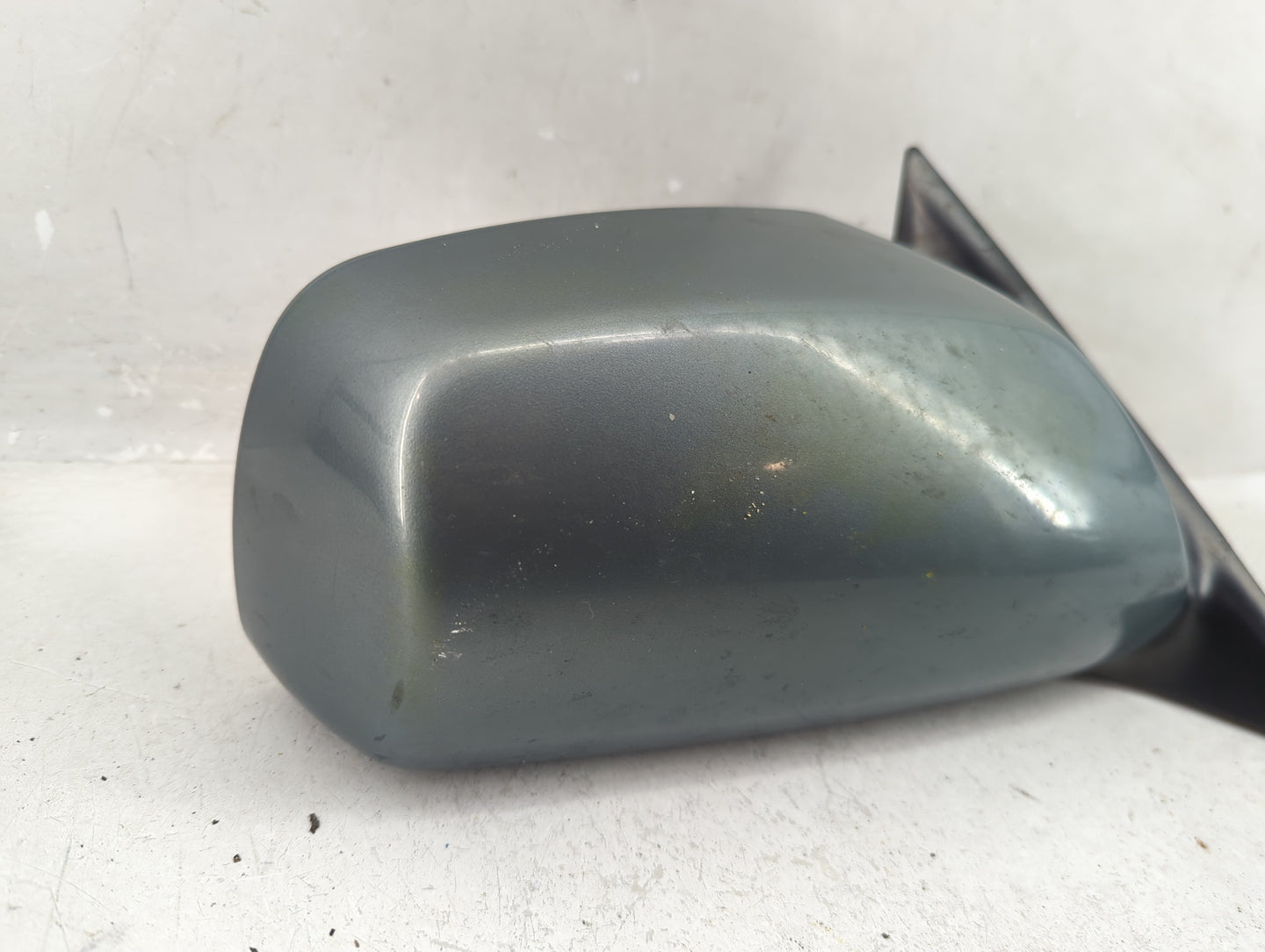 2007-2011 Toyota Camry Passenger Side View Mirror - Right Door Mirror OEM Used - Oemusedautoparts1.com