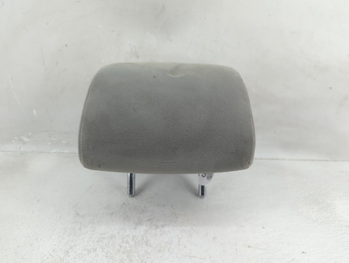2009 Toyota Camry Headrest Head Rest Rear Center Seat Fits OEM Used Auto Parts - Oemusedautoparts1.com