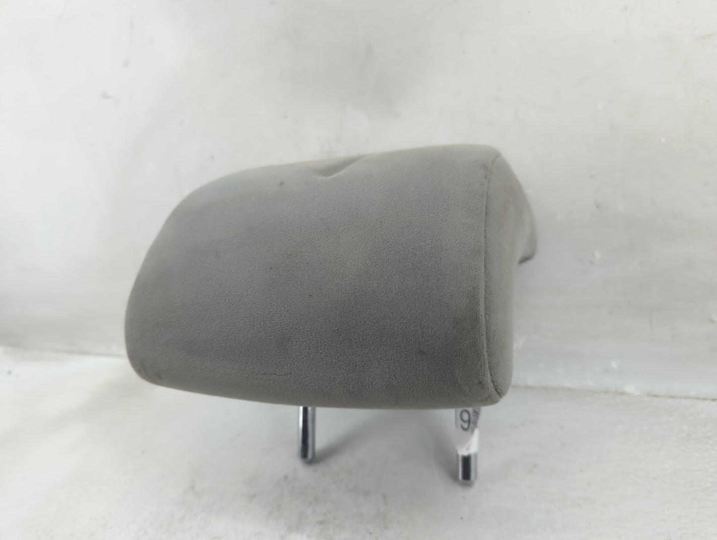 2009 Toyota Camry Headrest Head Rest Rear Center Seat Fits OEM Used Auto Parts - Oemusedautoparts1.com