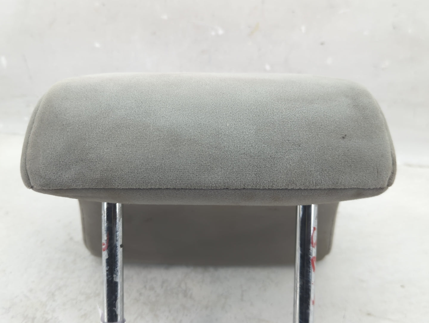 2009 Toyota Camry Headrest Head Rest Rear Center Seat Fits OEM Used Auto Parts - Oemusedautoparts1.com