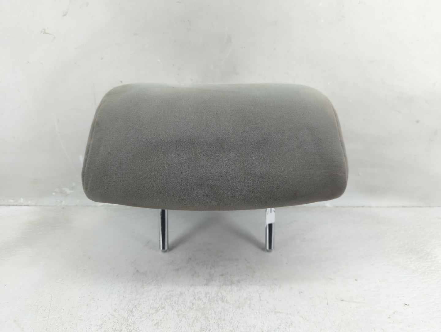 2009 Toyota Camry Headrest Head Rest Rear Seat Fits OEM Used Auto Parts - Oemusedautoparts1.com
