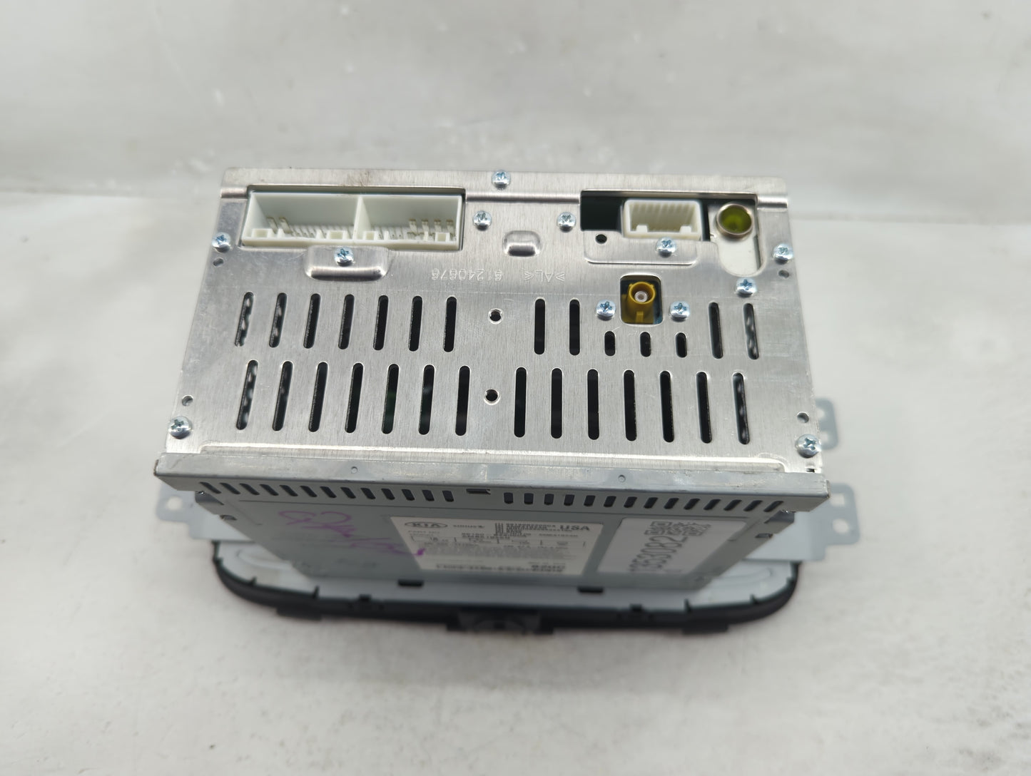 2009 Toyota Camry Radio AM FM Cd Player Receiver Replacement P/N:96180-B2200CA Fits OEM Used Auto Parts - Oemusedautoparts1.