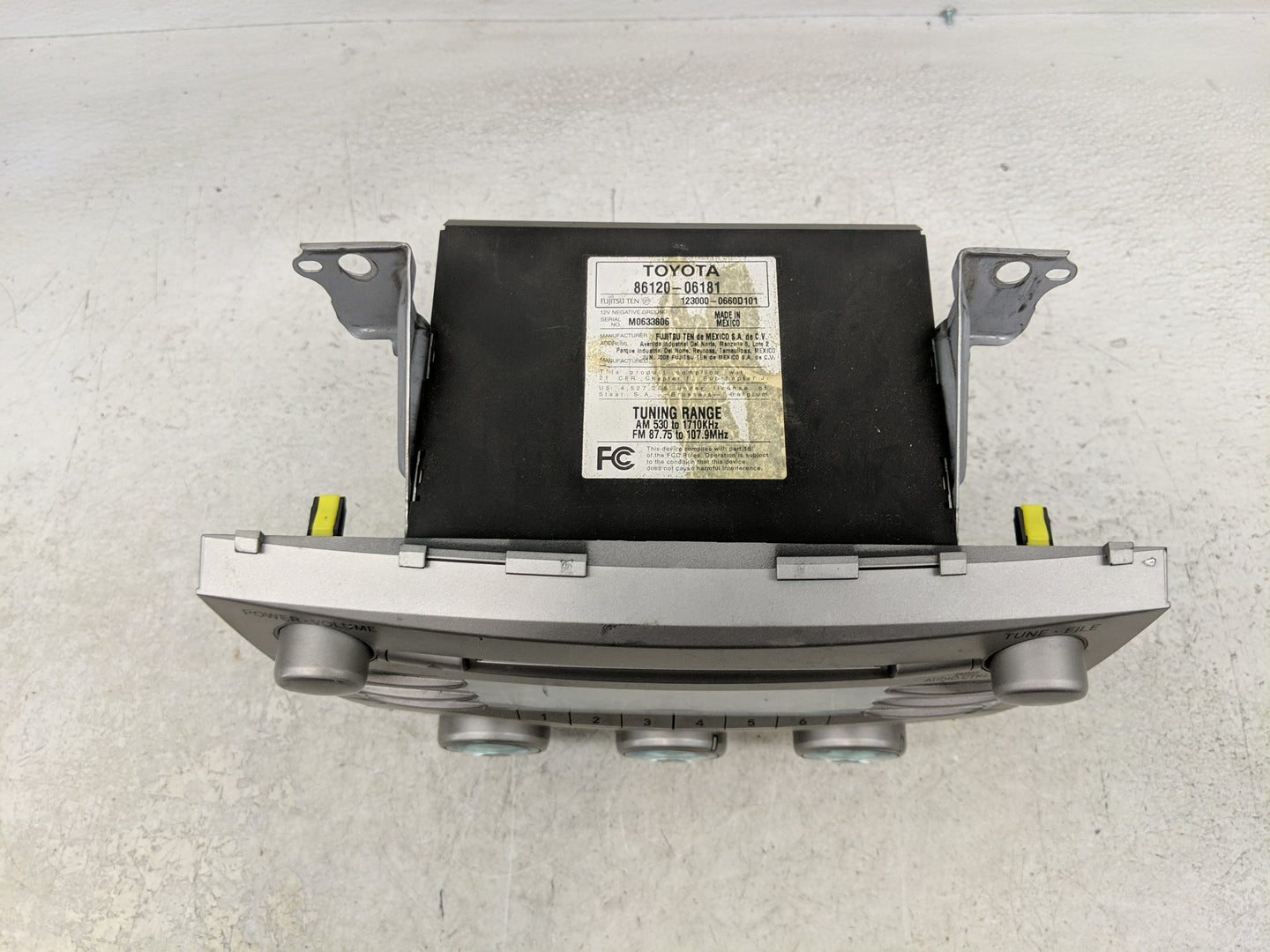 2007-2009 Toyota Camry Radio AM FM Cd Player Receiver Replacement P/N:86120-06181 Fits Fits 2007 2008 2009 OEM Used Auto Par