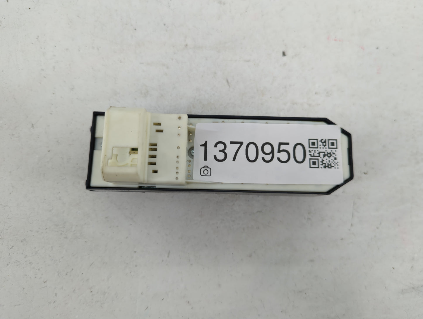 2007-2009 Toyota Camry Master Power Window Switch Replacement Driver Side Left P/N:515203 Fits OEM Used Auto Parts - Oemused