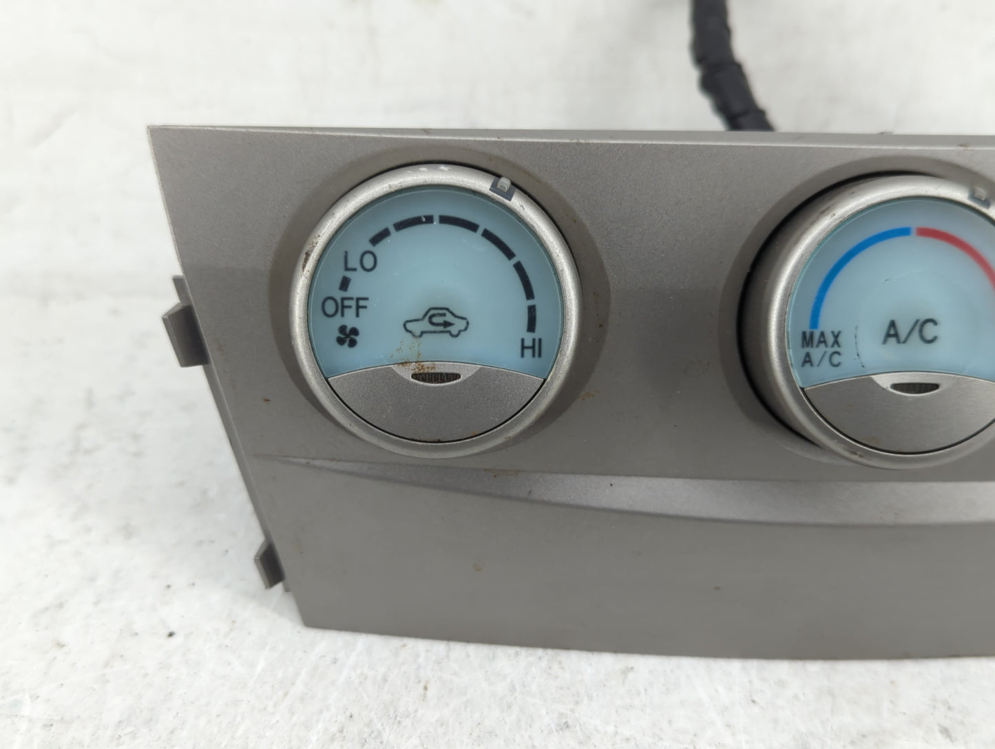 2009 Toyota Camry Climate Control Module Temperature AC/Heater Replacement P/N:55900-06161 Fits OEM Used Auto Parts - Oemuse