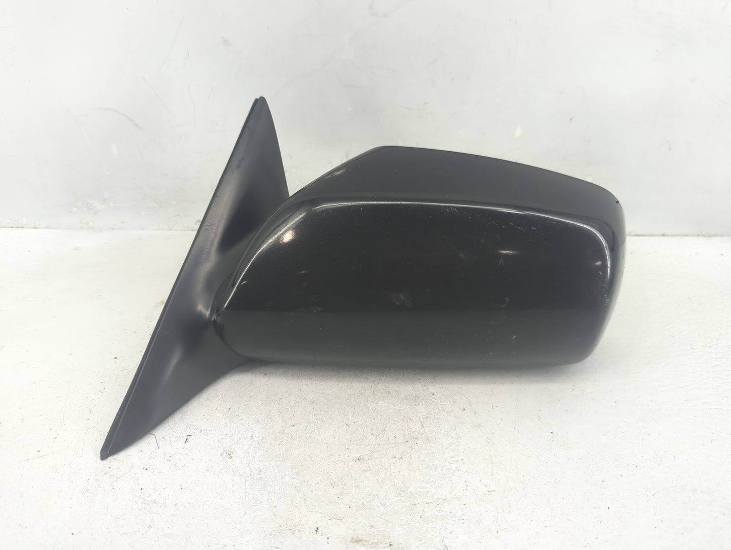 2007-2011 Toyota Camry Driver Side View Mirror - Left Door Mirror OEM Used - Oemusedautoparts1.com