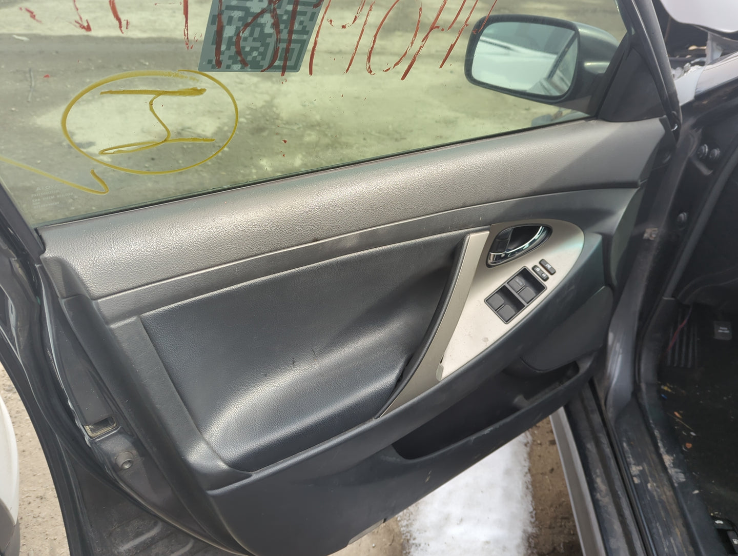 2009 Toyota Camry Front Left Driver Interior Door Panel Trim 1382031 - Oemusedautoparts1.com
