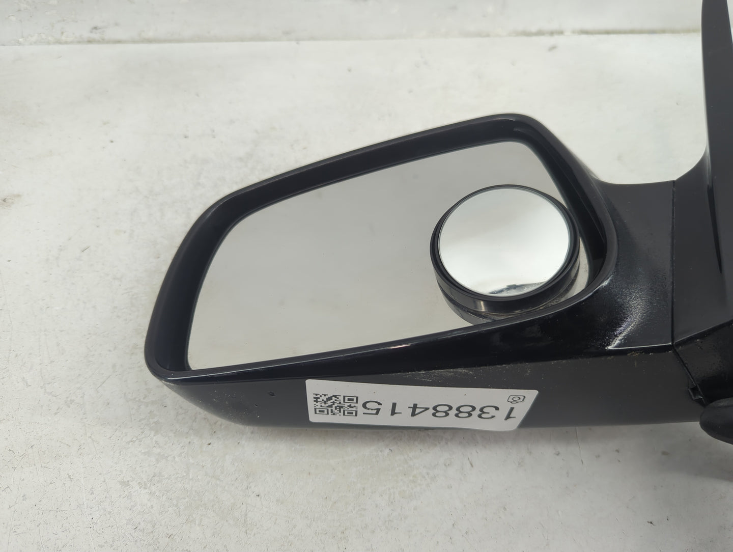 2007-2011 Toyota Camry Driver Side View Mirror - Left Door Mirror OEM Used - Oemusedautoparts1.com