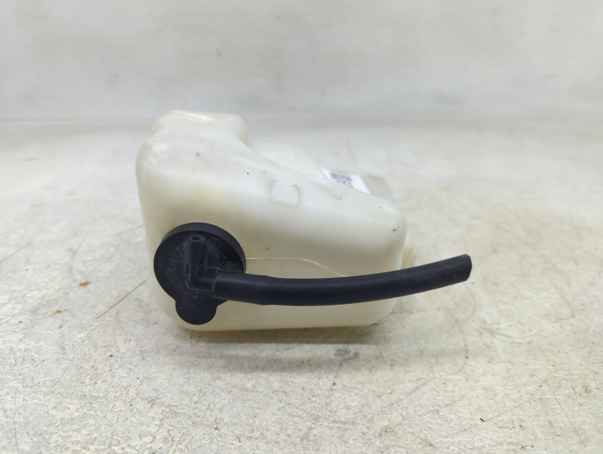 2007-2011 Toyota Camry Radiator Coolant Overflow Expansion Tank Bottle 1389969 - Oemusedautoparts1.com