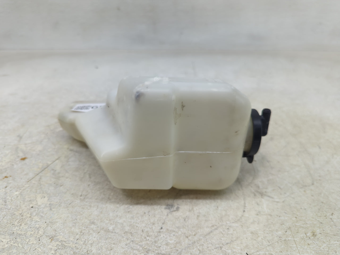 2007-2011 Toyota Camry Radiator Coolant Overflow Expansion Tank Bottle - Oemusedautoparts1.com