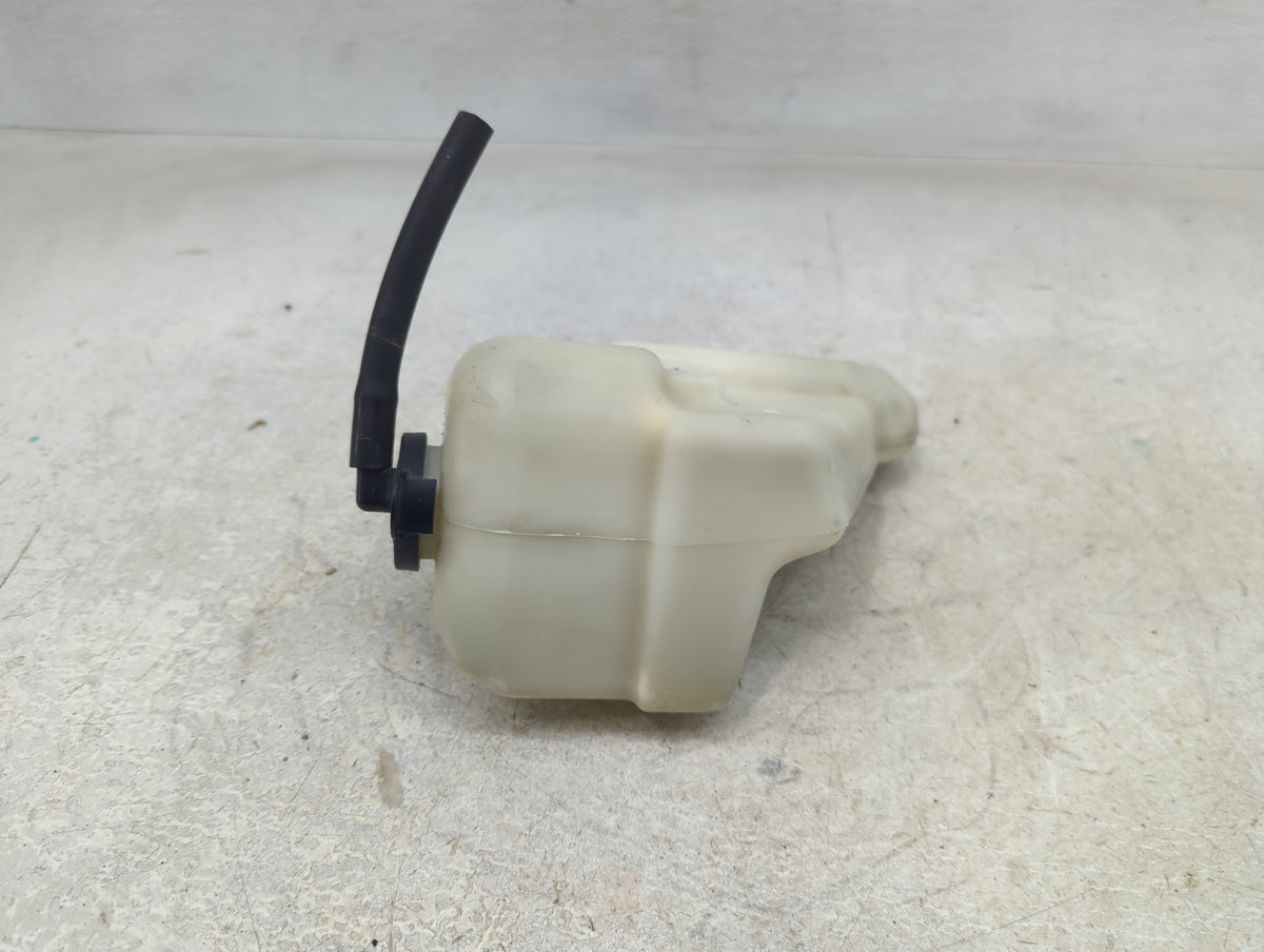 2007-2011 Toyota Camry Radiator Coolant Overflow Expansion Tank Bottle 1389999 - Oemusedautoparts1.com