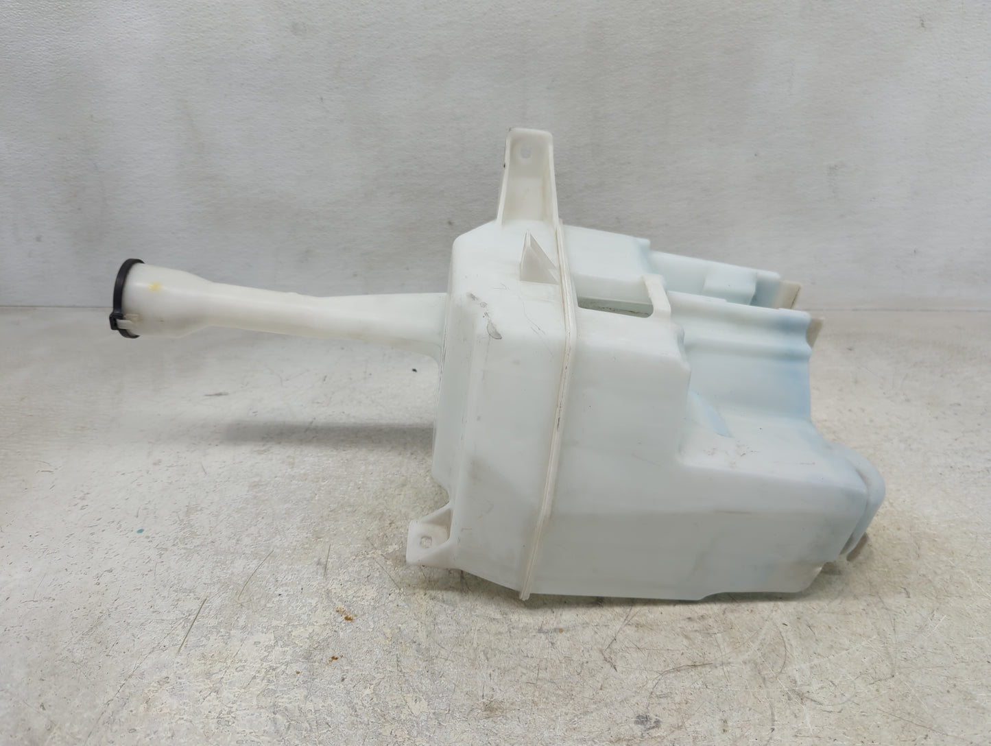 2007-2011 Toyota Camry Windshield Washer Fluid Reservoir Bottle Oem - Oemusedautoparts1.com