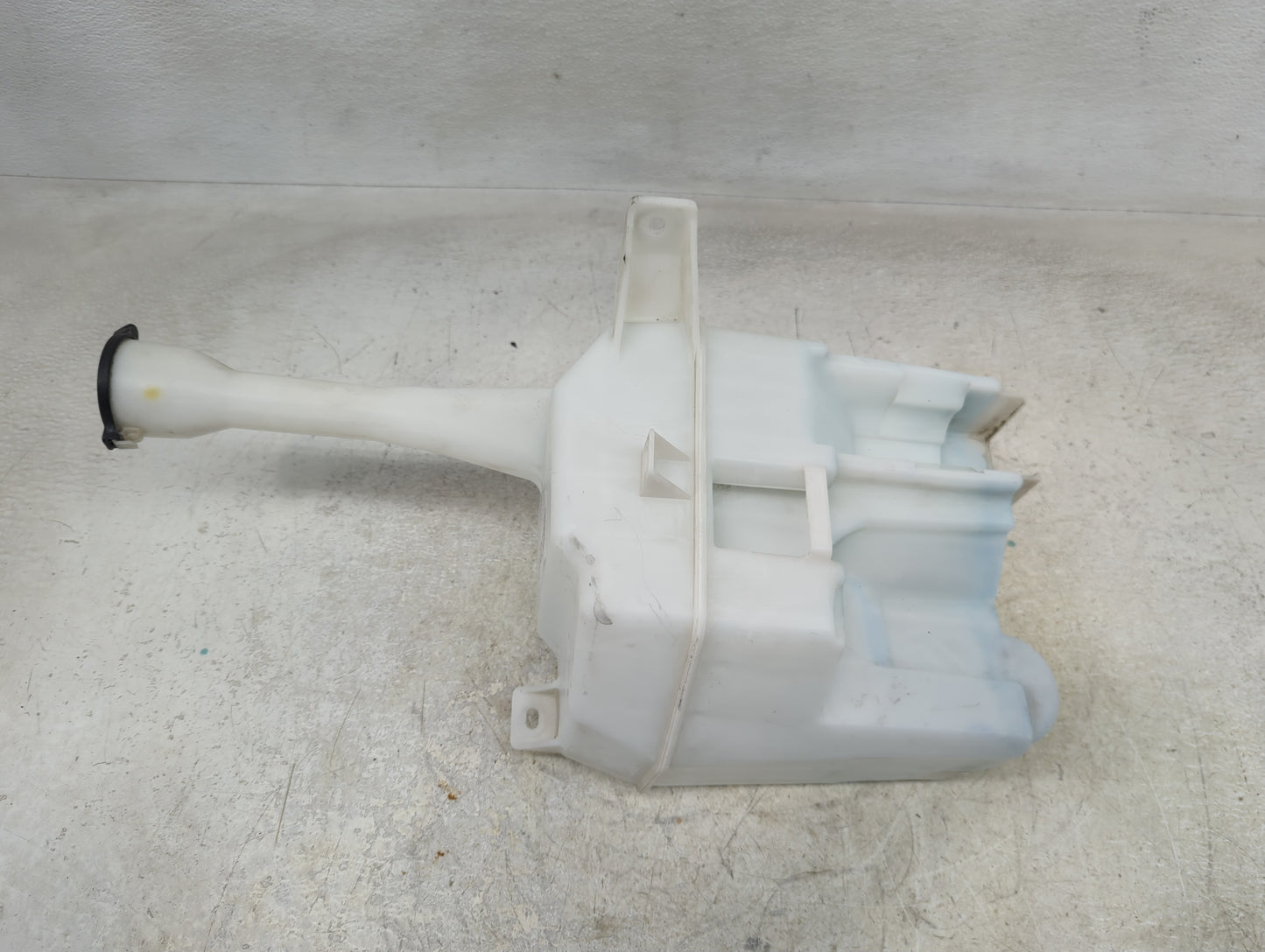 2007-2011 Toyota Camry Windshield Washer Fluid Reservoir Bottle Oem - Oemusedautoparts1.com