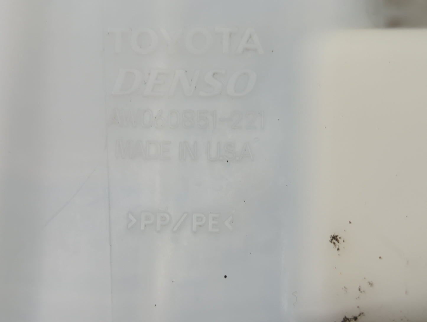 2007-2011 Toyota Camry Windshield Washer Fluid Reservoir Bottle Oem - Oemusedautoparts1.com