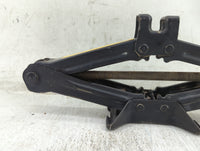 2009 Toyota Camry Spare Scissor Car Jack - Oemusedautoparts1.com