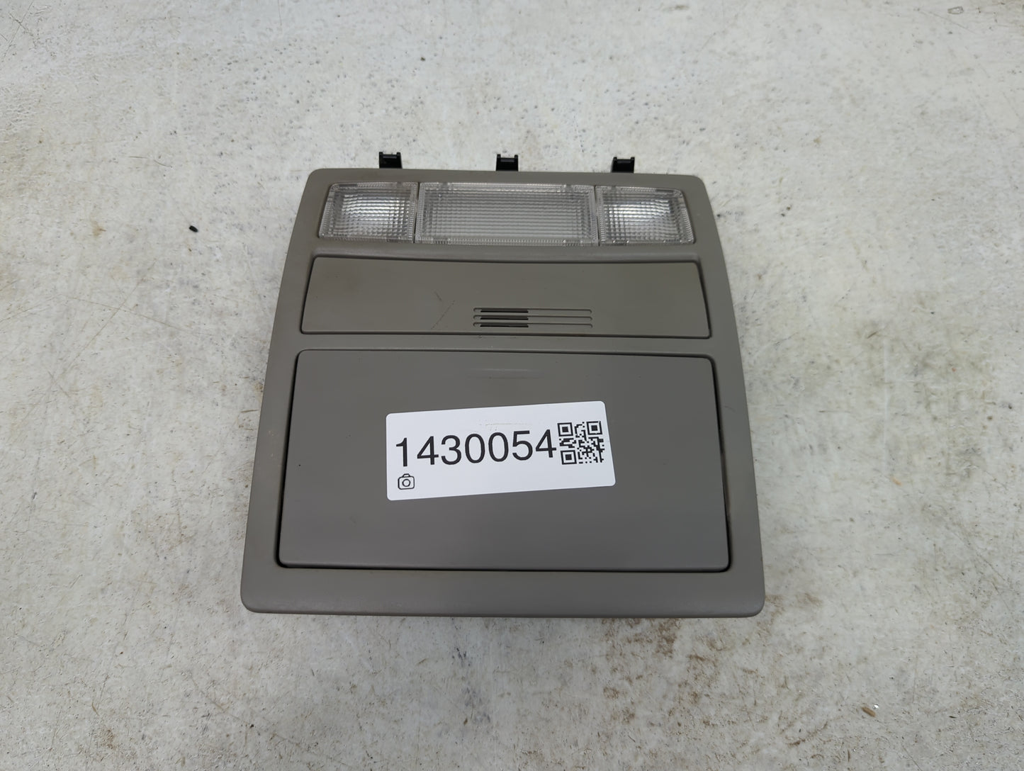 2009 Toyota Camry Overhead Roof Console - Oemusedautoparts1.com