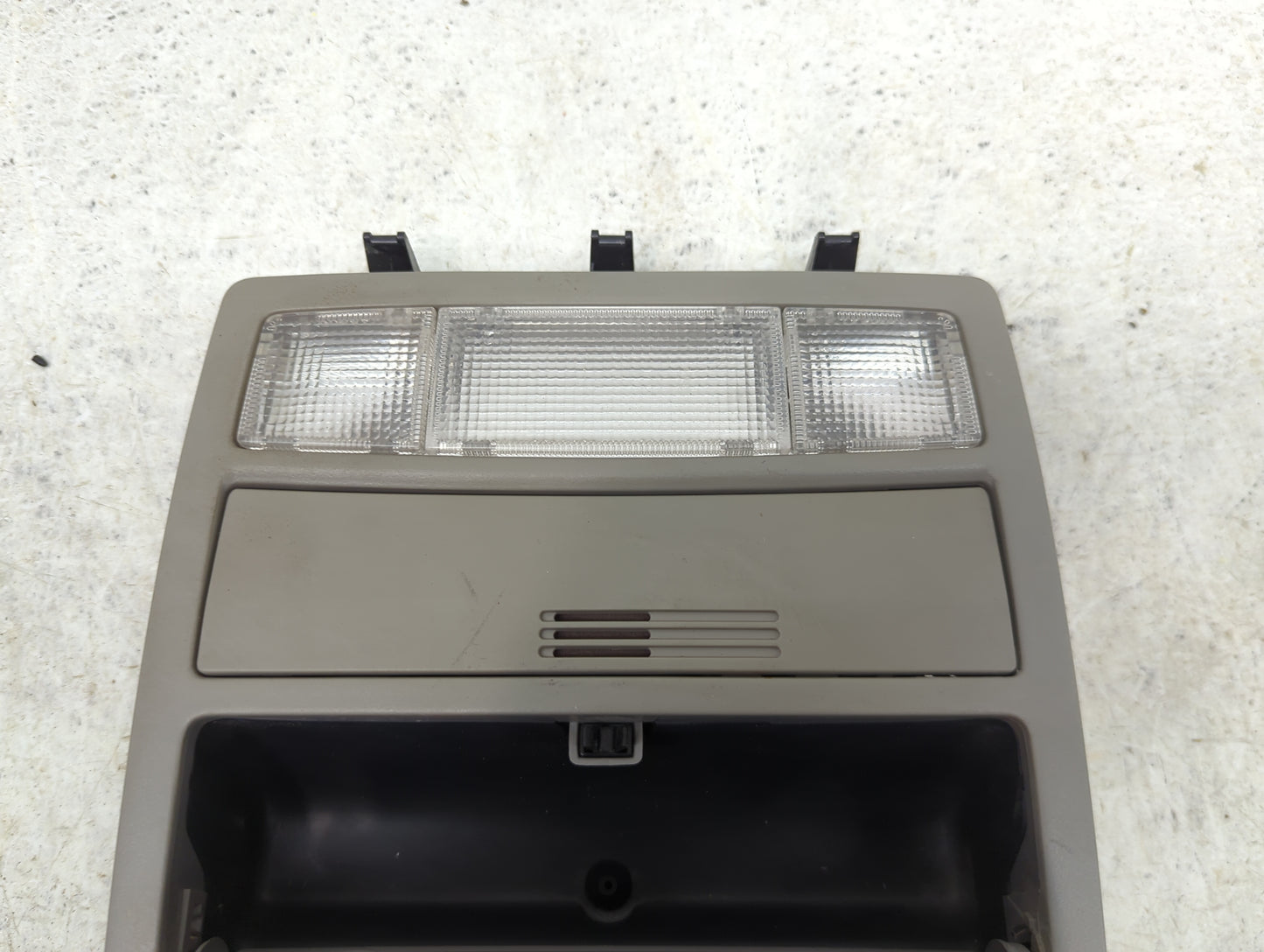 2009 Toyota Camry Overhead Roof Console - Oemusedautoparts1.com