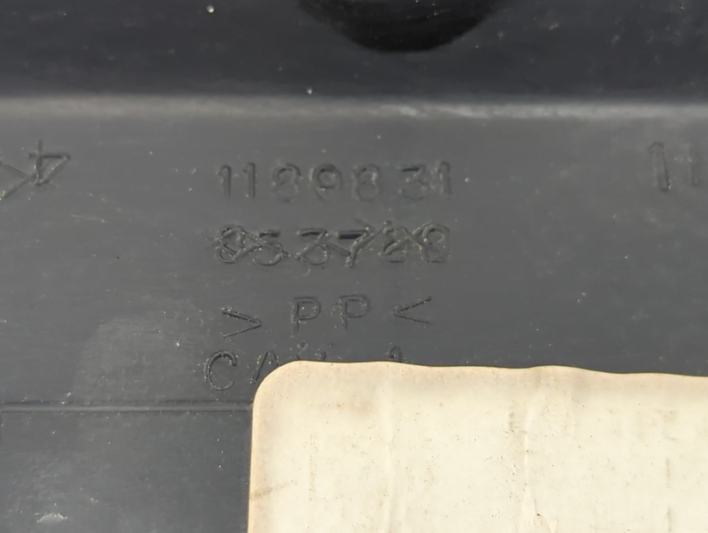 2009 Toyota Camry Overhead Roof Console - Oemusedautoparts1.com