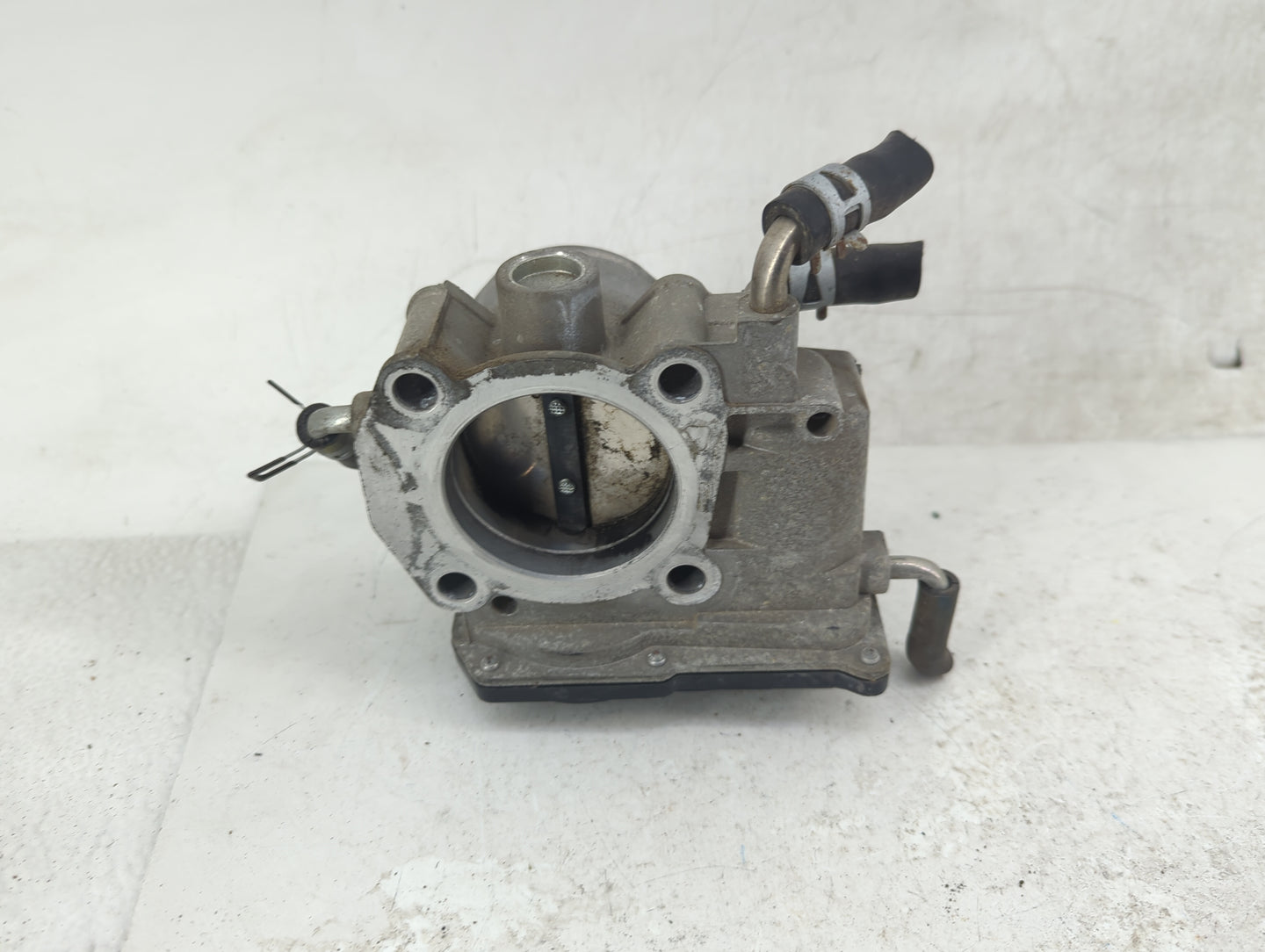 2007-2011 Toyota Camry Throttle Body P/N:22080-0H030 Fits Fits 2006 2007 2008 2009 2010 2011 2012 2013 2014 2015 OEM Used Au