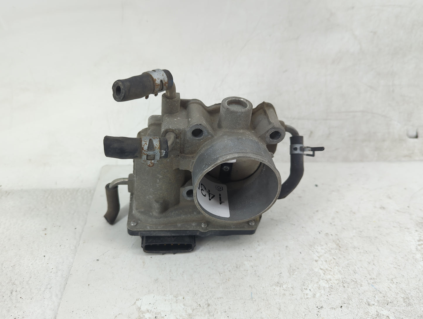 2007-2011 Toyota Camry Throttle Body P/N:22080-0H030 Fits Fits 2006 2007 2008 2009 2010 2011 2012 2013 2014 2015 OEM Used Au