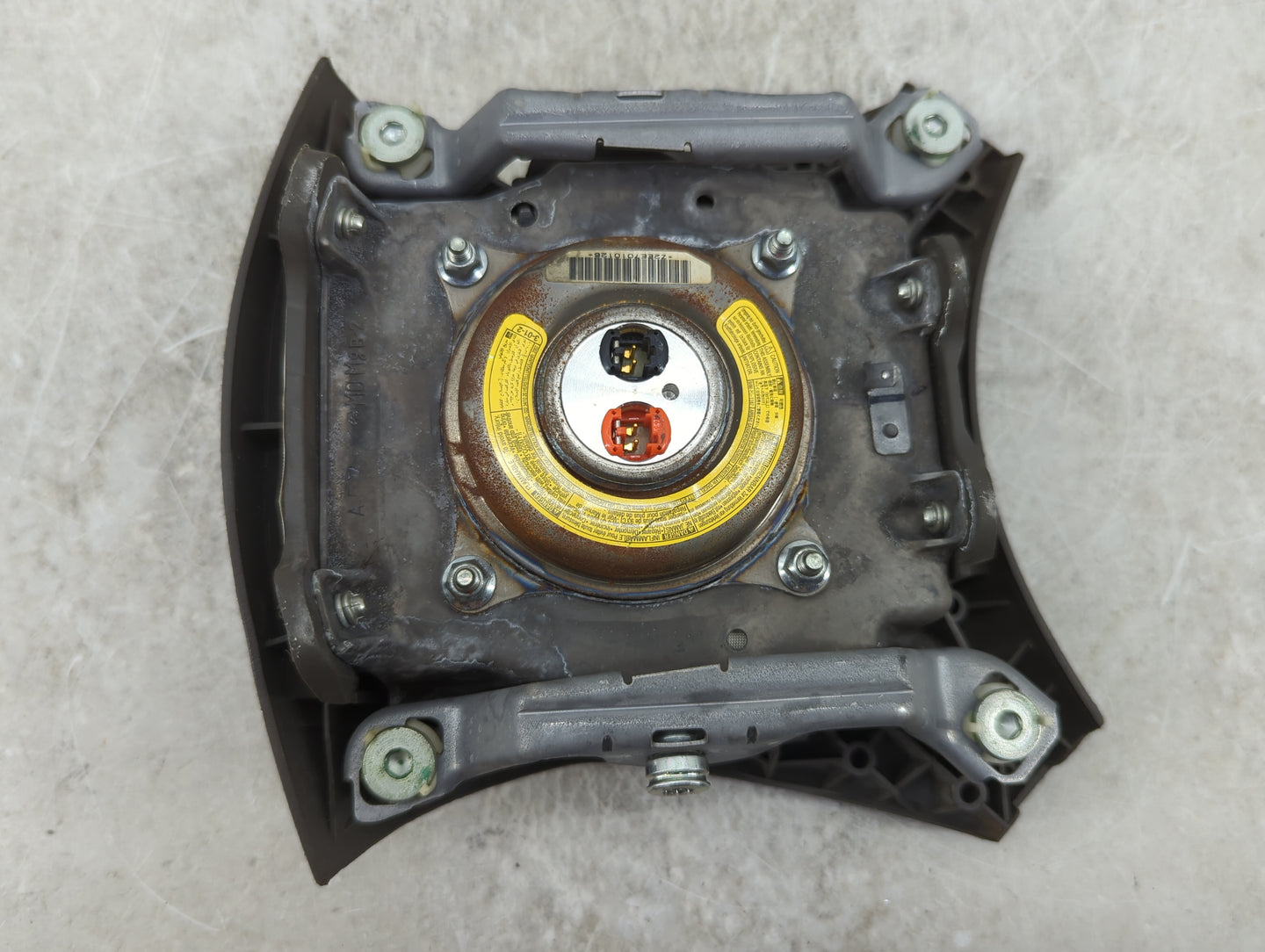 2009 Toyota Camry Air Bag Driver Left Steering Wheel Mounted P/N:Z2EE7010126 Fits OEM Used Auto Parts - Oemusedautoparts1.co